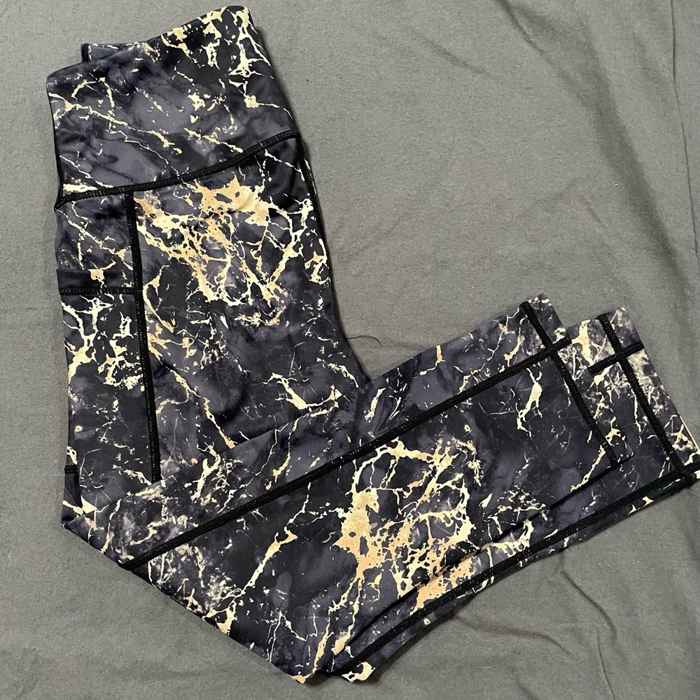 Constantly Varied Gear Marble Pattern Leggings - image 2